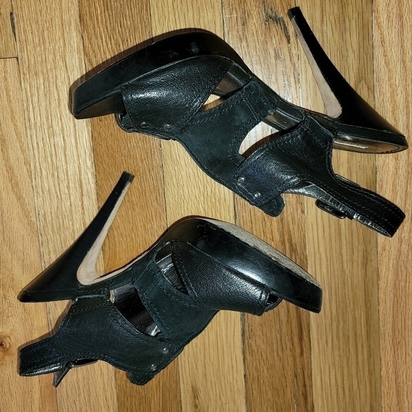 Charles David Heels - Picture 6 of 12